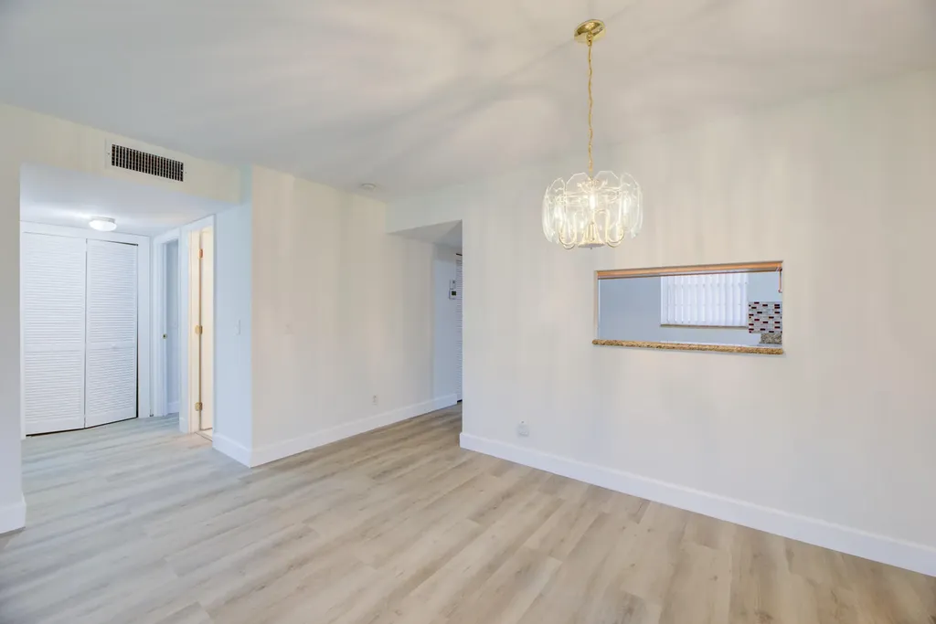 12016 S Greenway Circle Circle S Royal Palm Beach FL 33411