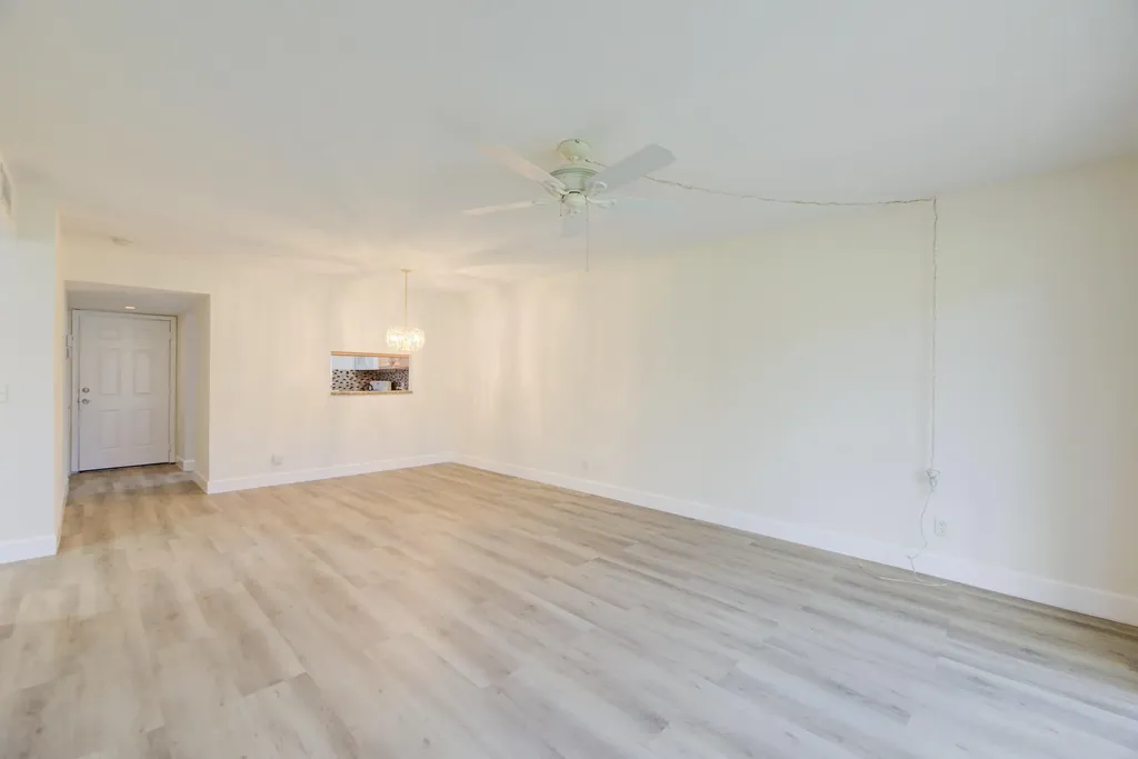 12016 S Greenway Circle Circle S Royal Palm Beach FL 33411