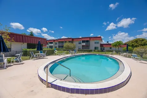 12016 S Greenway Circle Circle S Royal Palm Beach FL 33411