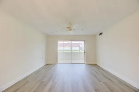 12016 S Greenway Circle Circle S Royal Palm Beach FL 33411