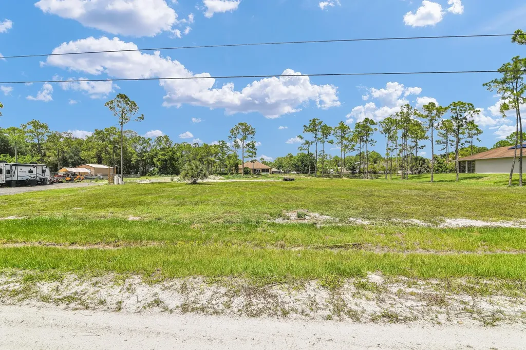 17147 71st Lane N Loxahatchee FL 33470