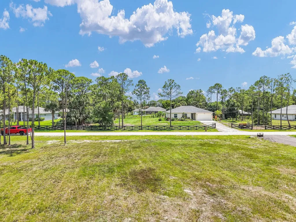 17147 71st Lane N Loxahatchee FL 33470