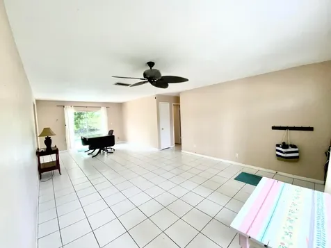 7922 SW 5th Street North Lauderdale FL 33068