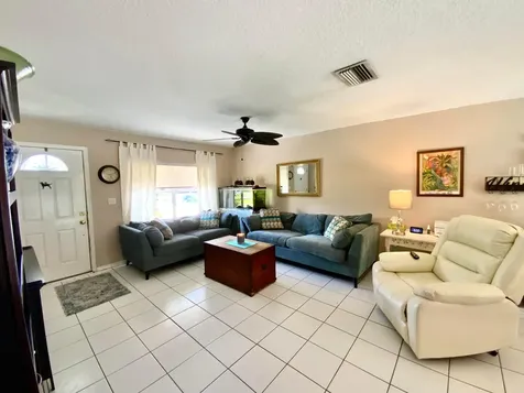 7922 SW 5th Street North Lauderdale FL 33068