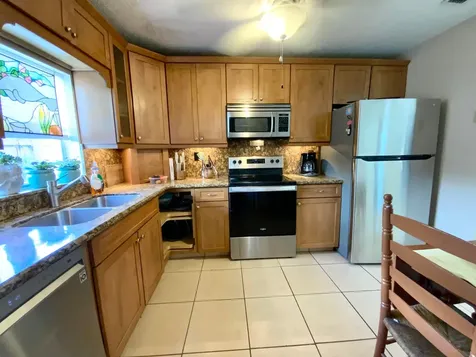 7922 SW 5th Street North Lauderdale FL 33068
