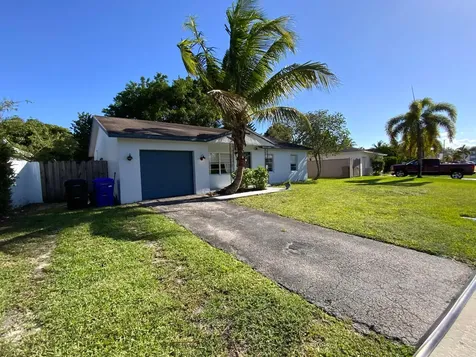 7922 SW 5th Street North Lauderdale FL 33068