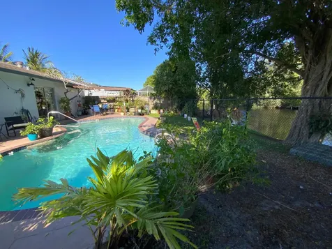 7922 SW 5th Street North Lauderdale FL 33068