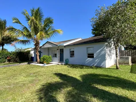 7922 SW 5th Street North Lauderdale FL 33068