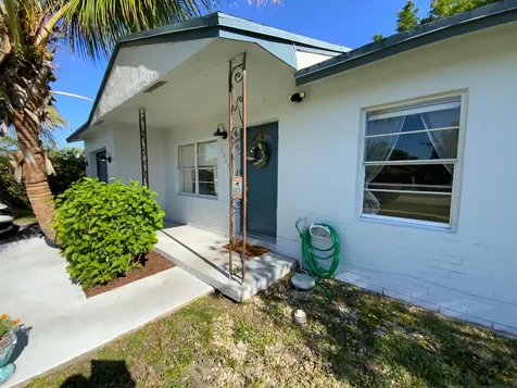 7922 SW 5th Street North Lauderdale FL 33068