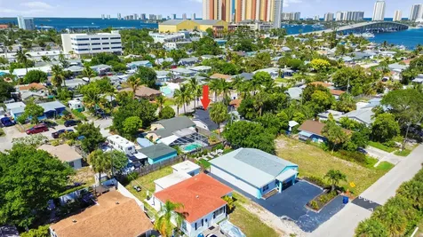 143 E 23rd Street Riviera Beach FL 33404