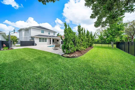 933 Deer Haven Drive Loxahatchee FL 33470