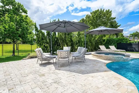 933 Deer Haven Drive Loxahatchee FL 33470