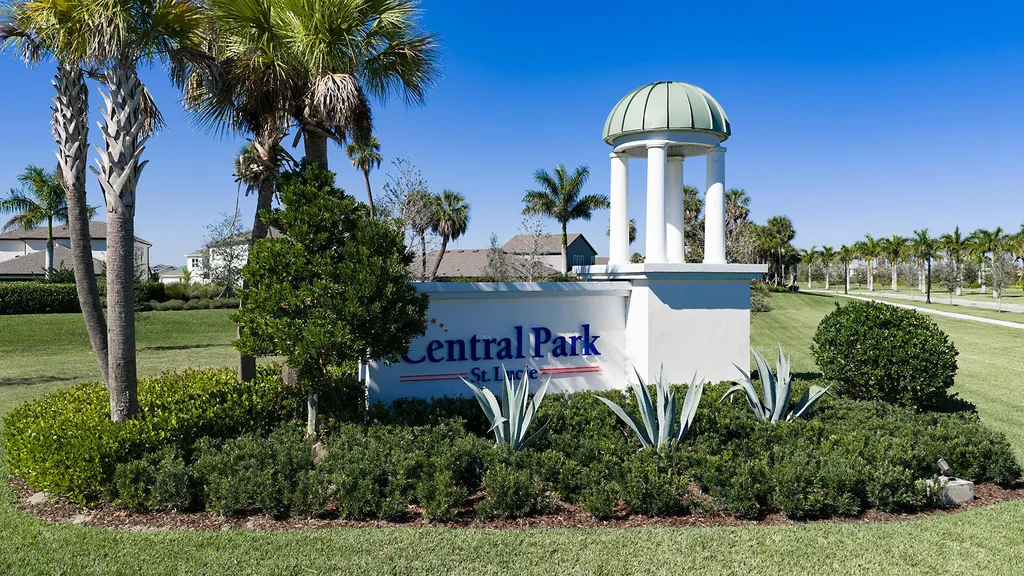 9329 SW Lorenzo Way Port St Lucie FL 34987