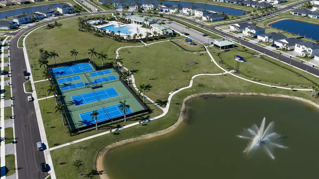 9329 SW Lorenzo Way Port St Lucie FL 34987