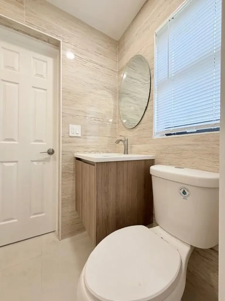 53 NE 16th Place Fort Lauderdale FL 33305