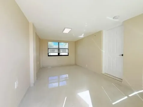 53 NE 16th Place Fort Lauderdale FL 33305