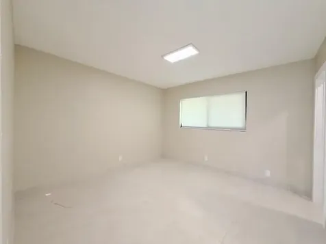 53 NE 16th Place Fort Lauderdale FL 33305