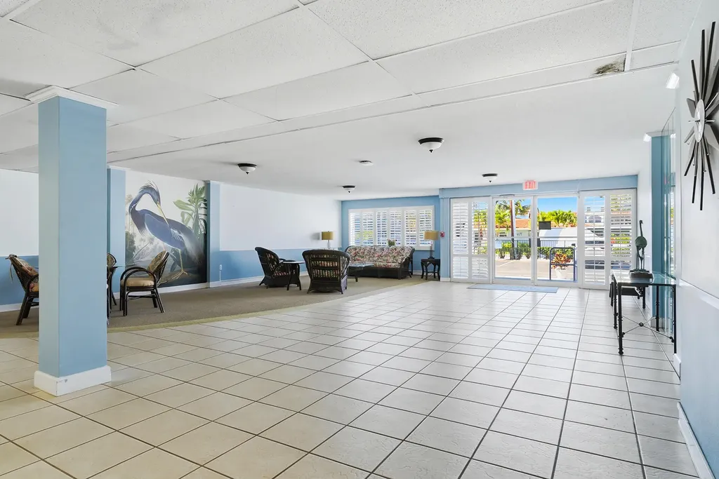 1502 S Lakeside Drive Lake Worth Beach FL 33460