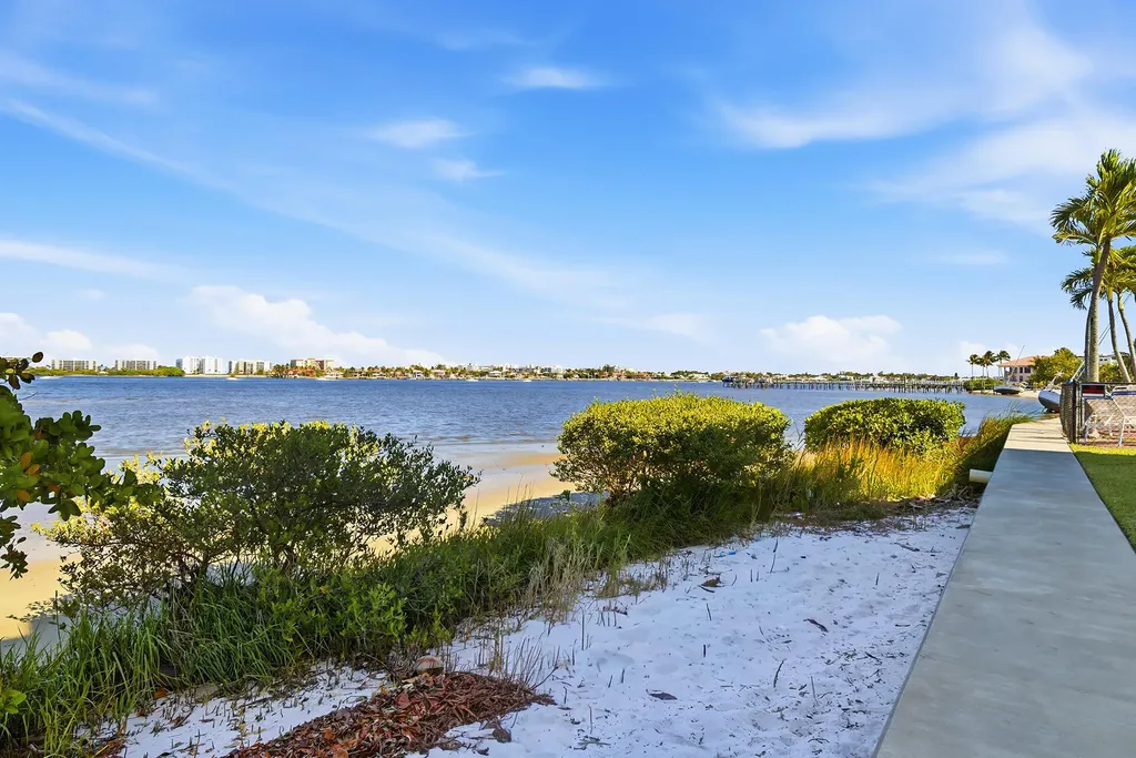 1502 S Lakeside Drive Lake Worth Beach FL 33460