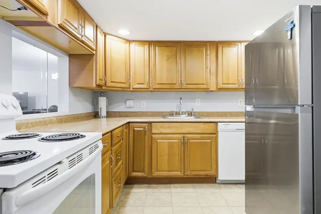 1502 S Lakeside Drive Lake Worth Beach FL 33460