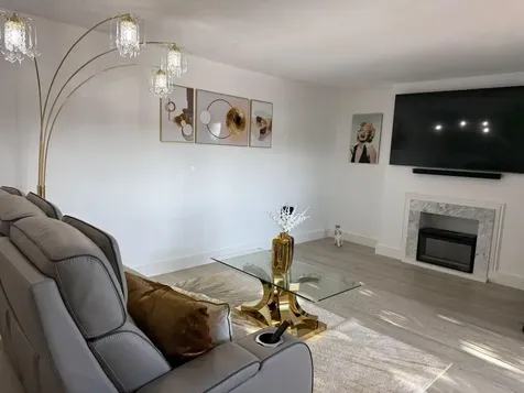 21 Lake Arbor Drive Palm Springs FL 33461