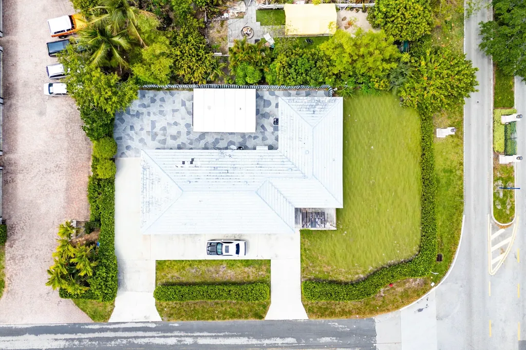 201 NE 26th Avenue Pompano Beach FL 33062
