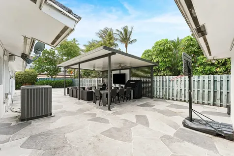 201 NE 26th Avenue Pompano Beach FL 33062