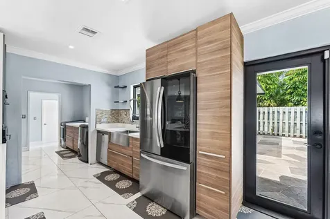 201 NE 26th Avenue Pompano Beach FL 33062