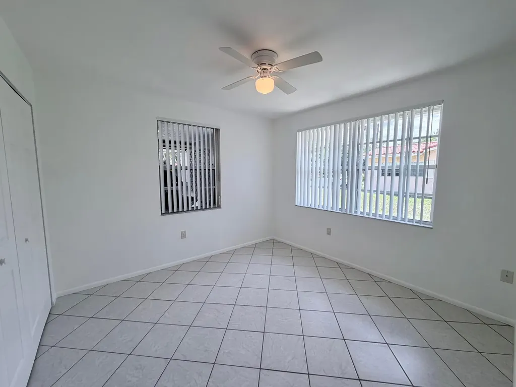2562 NW 82nd Terrace Coral Springs FL 33065