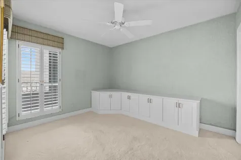 1903 Bay Road Vero Beach FL 32963