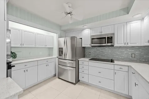 1903 Bay Road Vero Beach FL 32963