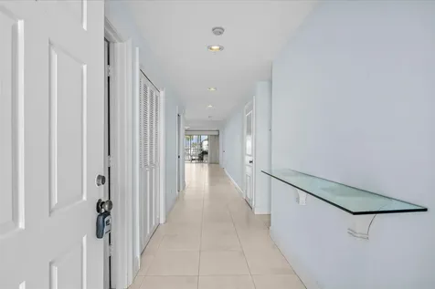 1903 Bay Road Vero Beach FL 32963