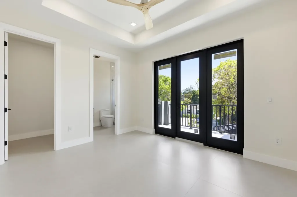 821 SW 1st Street Fort Lauderdale FL 33312