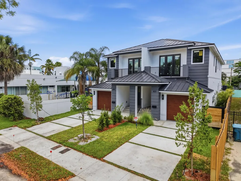 821 SW 1st Street Fort Lauderdale FL 33312