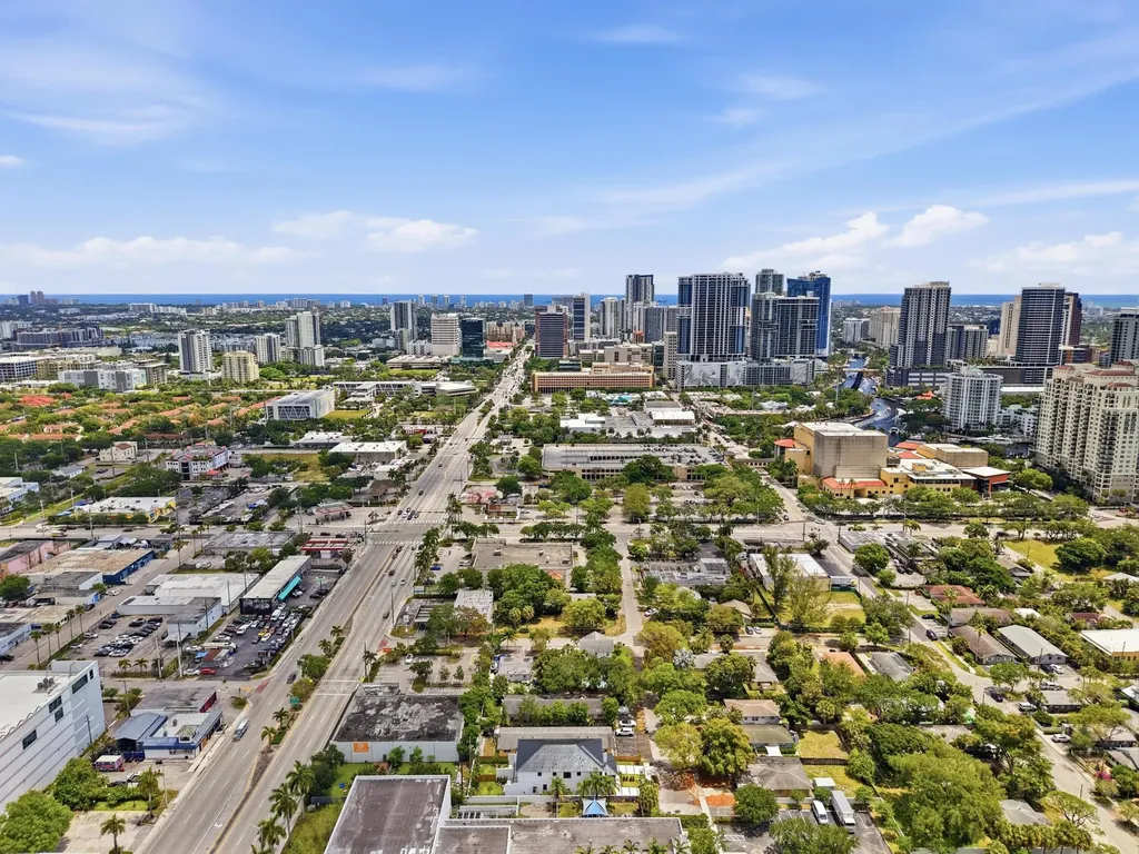 821 SW 1st Street Fort Lauderdale FL 33312