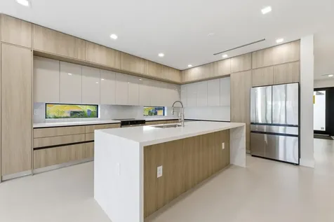 821 SW 1st Street Fort Lauderdale FL 33312