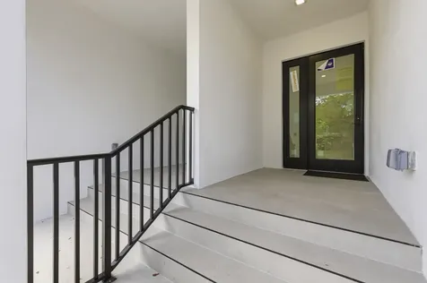 821 SW 1st Street Fort Lauderdale FL 33312