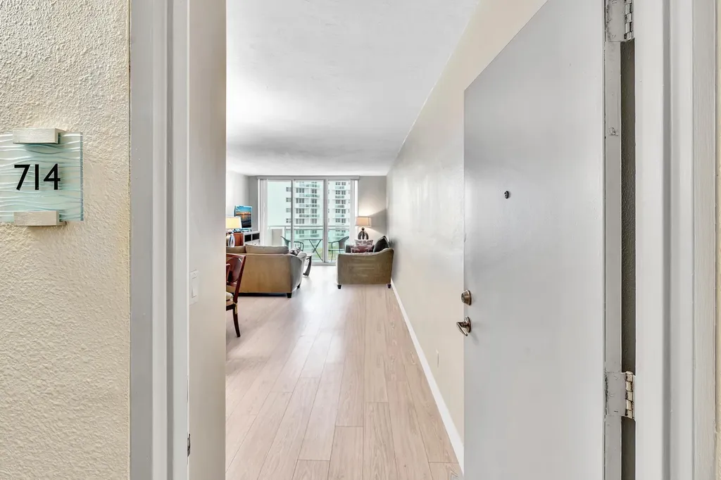 3000 S Ocean Drive Hollywood FL 33019