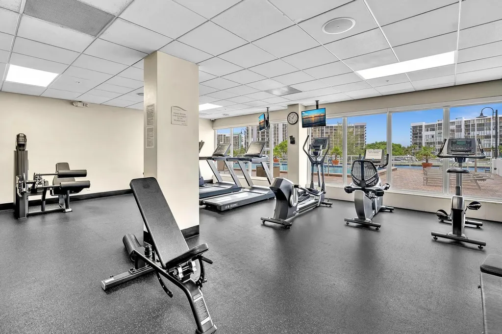 3000 S Ocean Drive Hollywood FL 33019