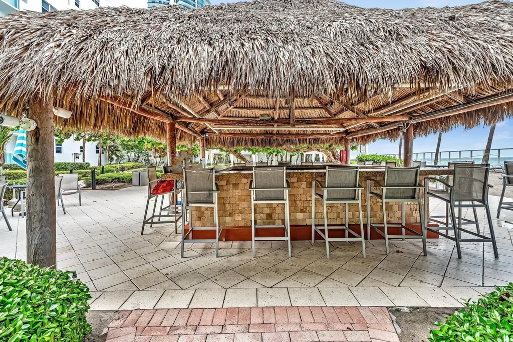 3000 S Ocean Drive Hollywood FL 33019