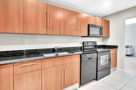 3000 S Ocean Drive Hollywood FL 33019