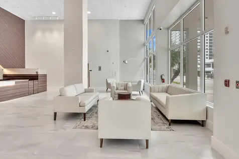3000 S Ocean Drive Hollywood FL 33019