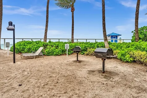 3000 S Ocean Drive Hollywood FL 33019