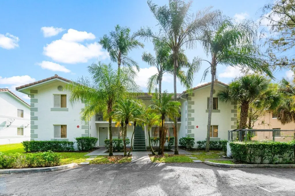 1837 NW 94th Avenue Coral Springs FL 33071