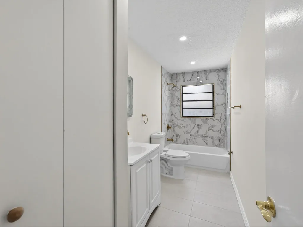 1373 32nd Avenue SW Vero Beach FL 32968