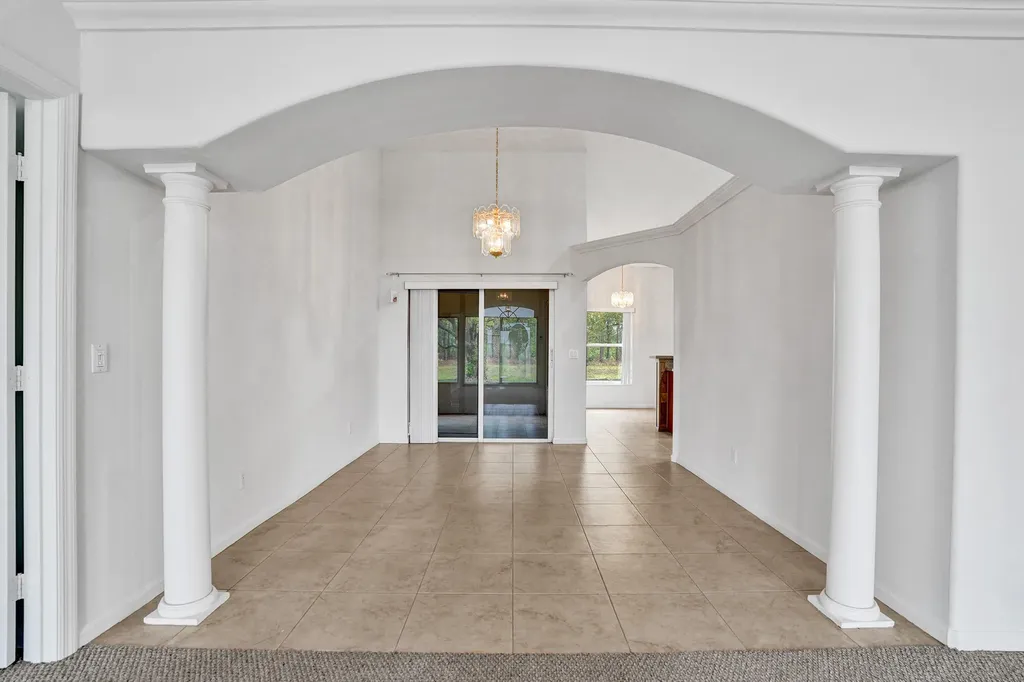 5825 NW Zenith Drive Port St Lucie FL 34986