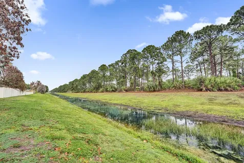 5825 NW Zenith Drive Port St Lucie FL 34986