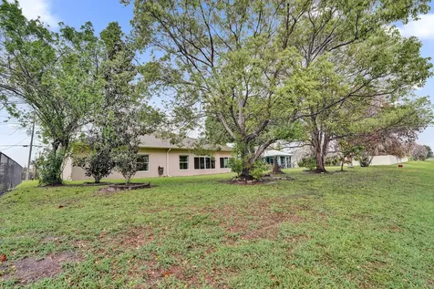 5825 NW Zenith Drive Port St Lucie FL 34986
