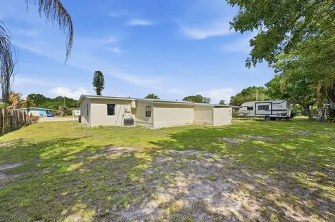 215 SE Airoso Boulevard Port St Lucie FL 34983