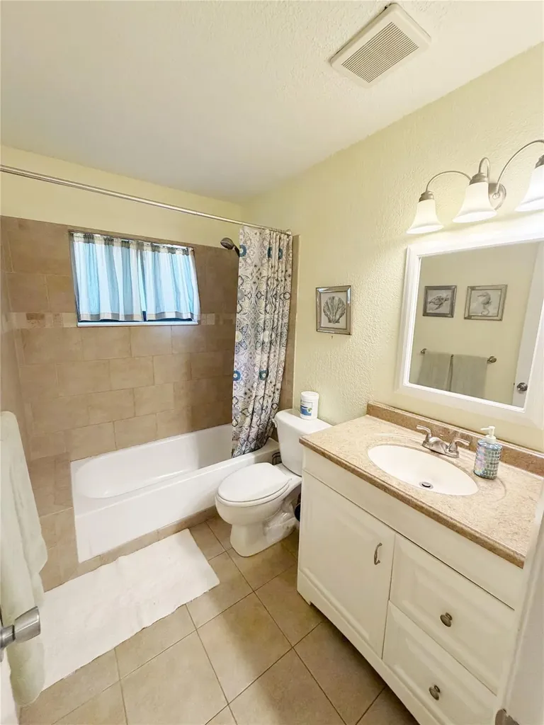 1512 NW 93rd Terrace Coral Springs FL 33071